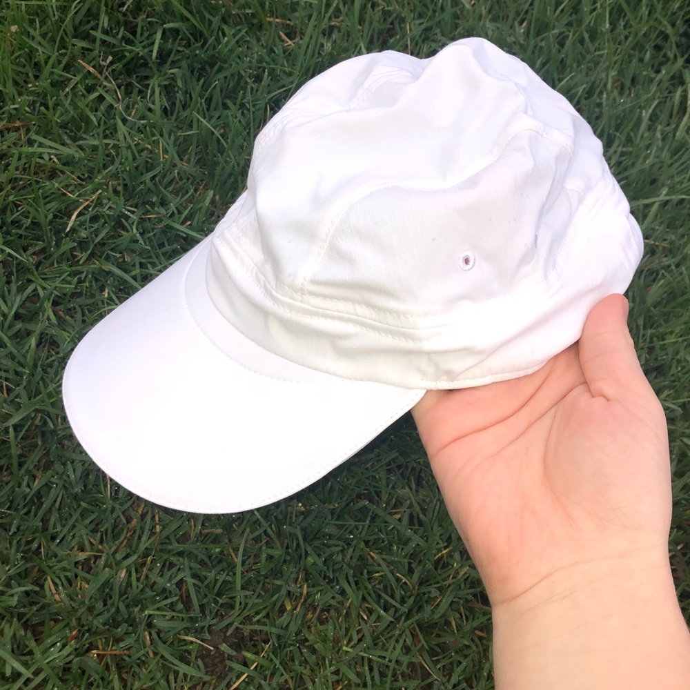 LULU LEMON HAT